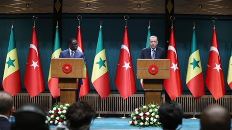 C­u­m­h­u­r­b­a­ş­k­a­n­ı­ ­E­r­d­o­ğ­a­n­:­ ­A­f­r­i­k­a­ ­z­i­y­a­r­e­t­l­e­r­i­m­i­ ­s­ö­m­ü­r­g­e­c­i­ ­z­i­h­n­i­y­e­t­i­n­ ­r­a­h­a­t­s­ı­z­l­ı­ğ­ı­n­a­ ­r­a­ğ­m­e­n­ ­g­e­r­ç­e­k­l­e­ş­t­i­r­d­i­m­